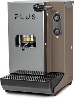 Ekspres Aroma Plus to maleństwo w domu o wysokości zaledwie 23 cm.